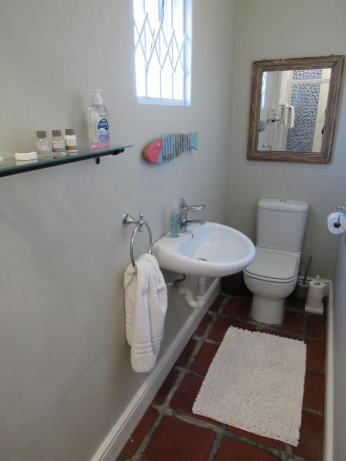 Omega Suite Gansbaai Exterior foto